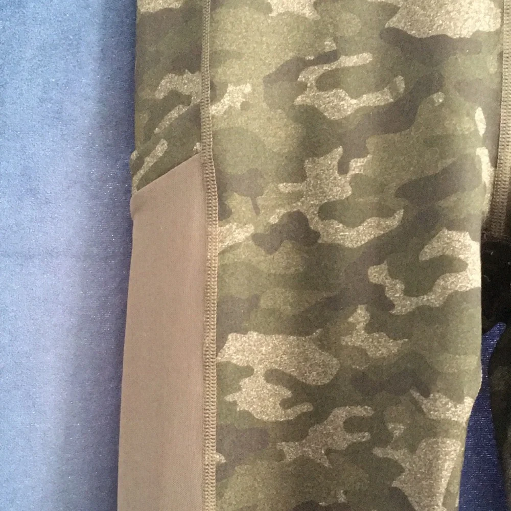 Fabletics | Power Hold Yoga Pants - Picture 7 of 7